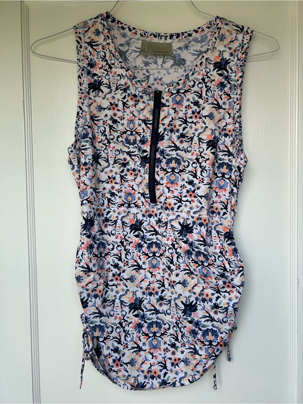Athleta Floral Sleeveles Ruched Half-Zip Top in Navy, Peach, White - Medium
